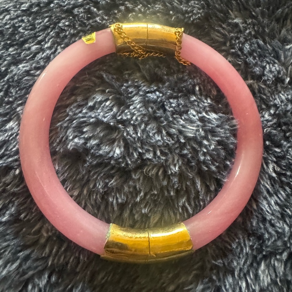 Pink Bangle.  Perfect for Girls Brunch.